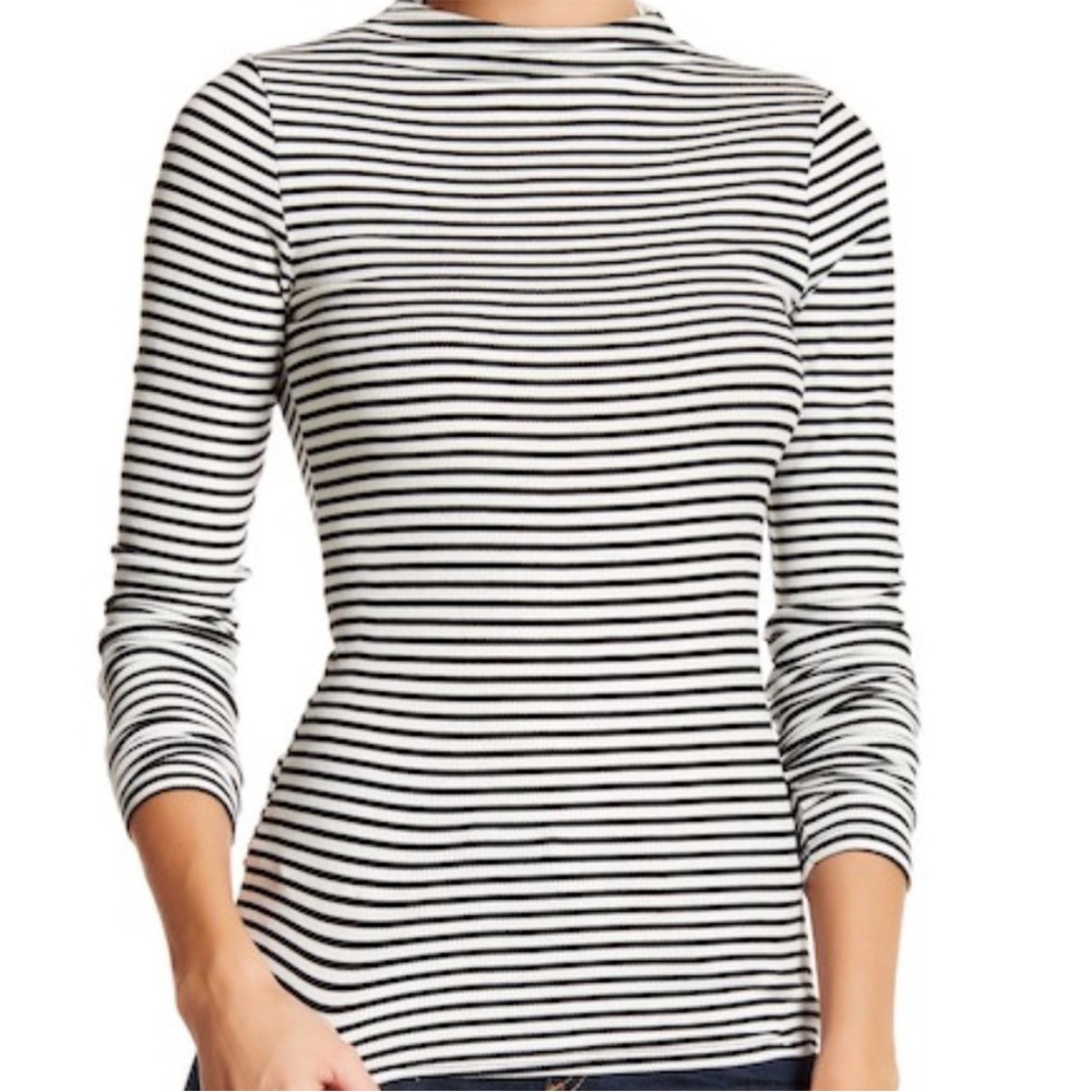 💜 Melrose and Market cream & black ribbed striped funnel neck long sleeve top